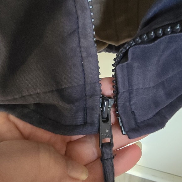 Aberdeen collection mens blue bomber jacket Large with adjustable cuffs - Picture 9 of 16